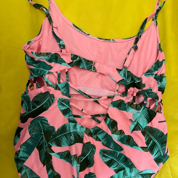 *NEW* JUNIOR PLUS Tropic Palm CORAL Swimsuit - Picture 6 of 12